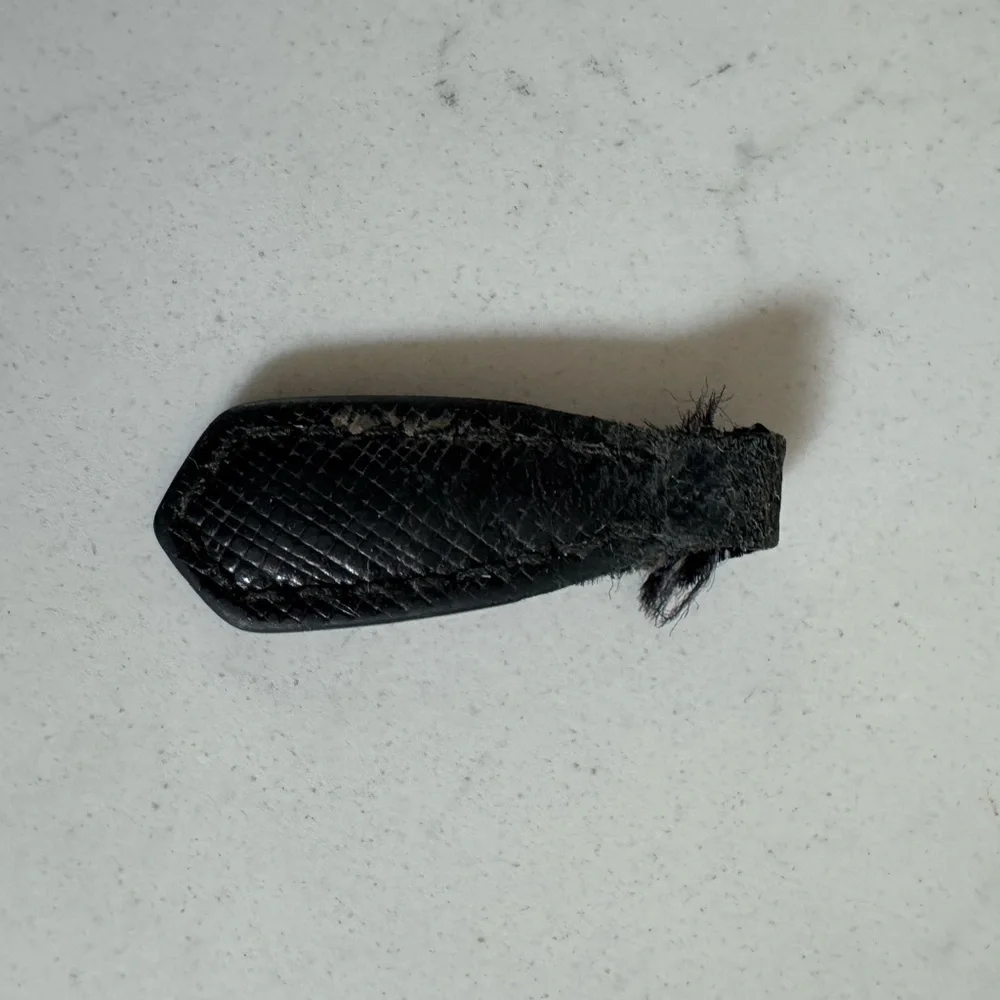 Prada Large Black Saffiano Leather Zip Wallet - Picture 8 of 8